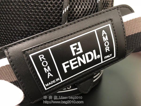 FENDI男包 中型款 男士水桶包 芬迪肩背包 男士斜背包  fdz2231